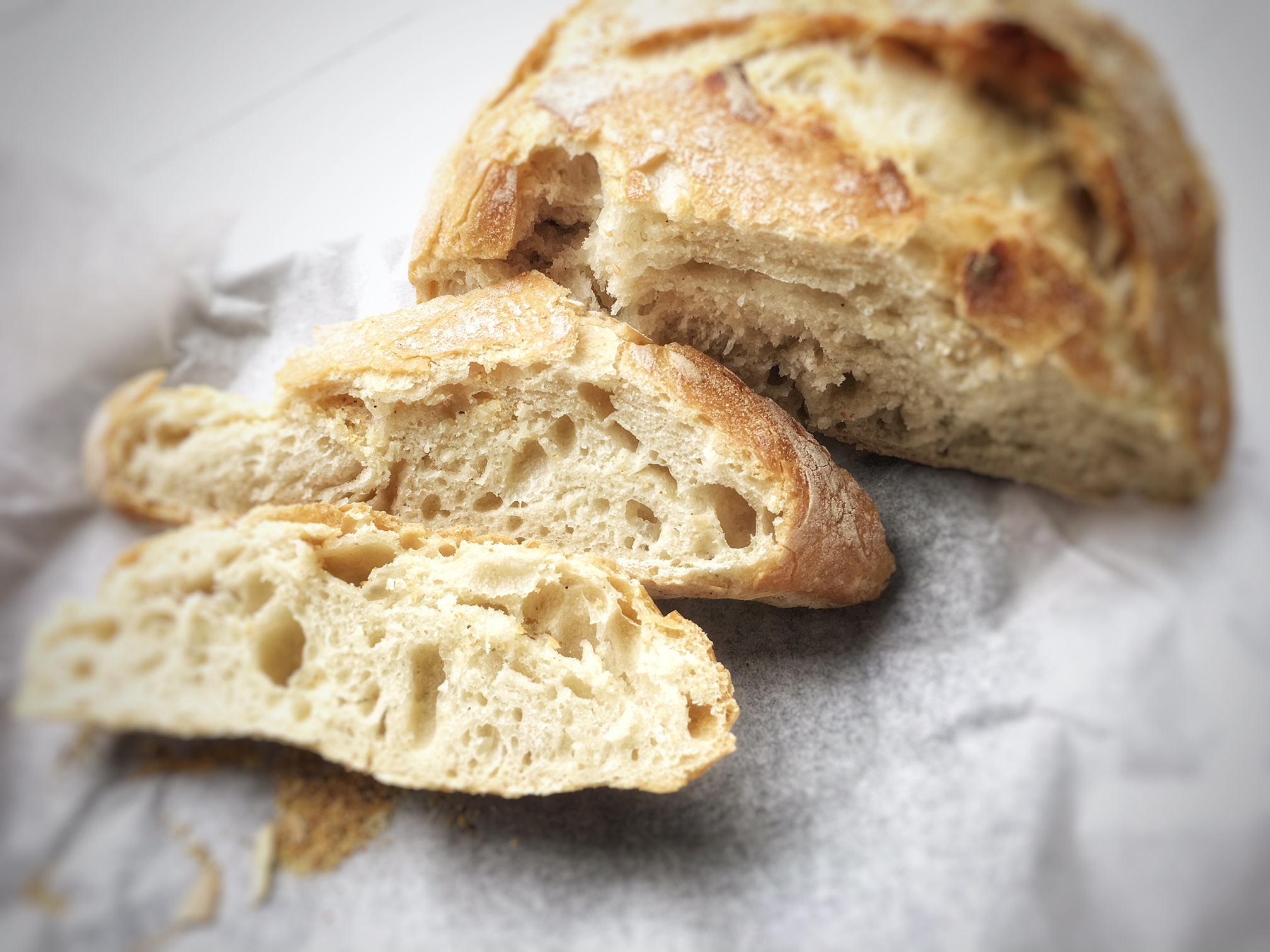 Selbstgemachtes Brot ohne Kneten (Brot Rezept) - Die Dampfgarerin